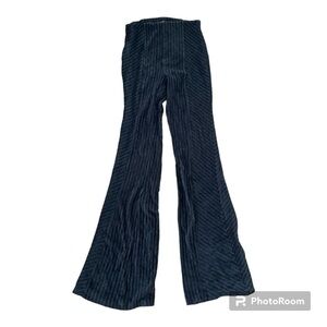 Vintage Y2K 00’s black textured velvet pants from Free People in a size XS